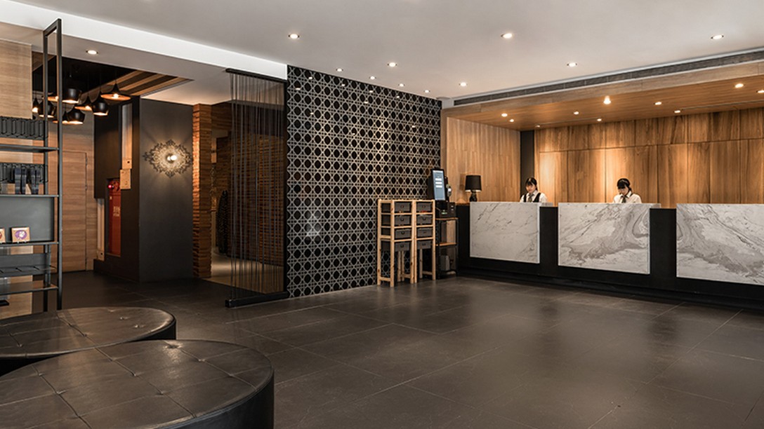 高雄河堤國際商旅機場館